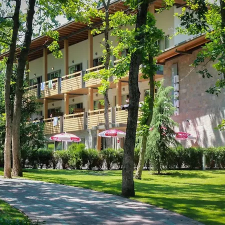 Ξενοδοχείο вилно селище 